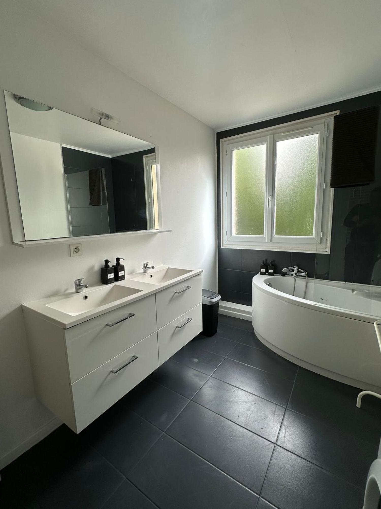 Villa Constance 3 Antibes - Spacieux Logement En Dernier Etage Экстерьер фото