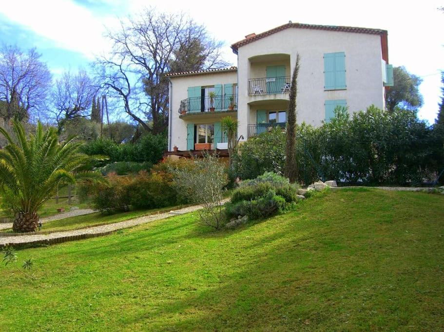 Villa Constance 3 Antibes - Spacieux Logement En Dernier Etage Экстерьер фото
